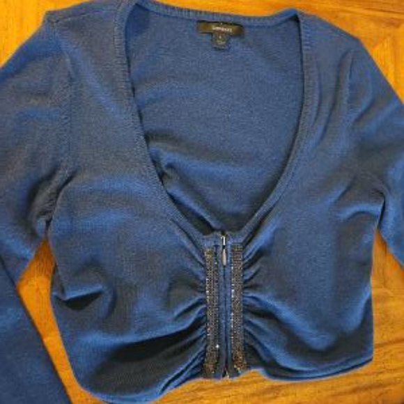 Express Navy Crop Sweater - Picture 3 of 11